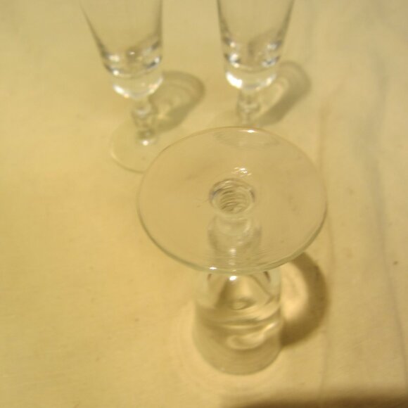 VTG SET OF 3 SMALL CORDIAL STEMWARE GLASSES W/FANCY STEM - Picture 4 of 5
